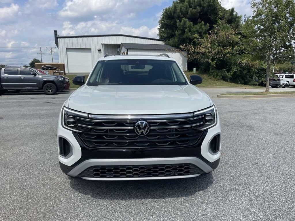 New 2026 Volkswagen Atlas 2.0T Peak Edition
