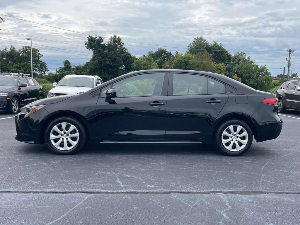 Used 2025 Toyota Corolla LE
