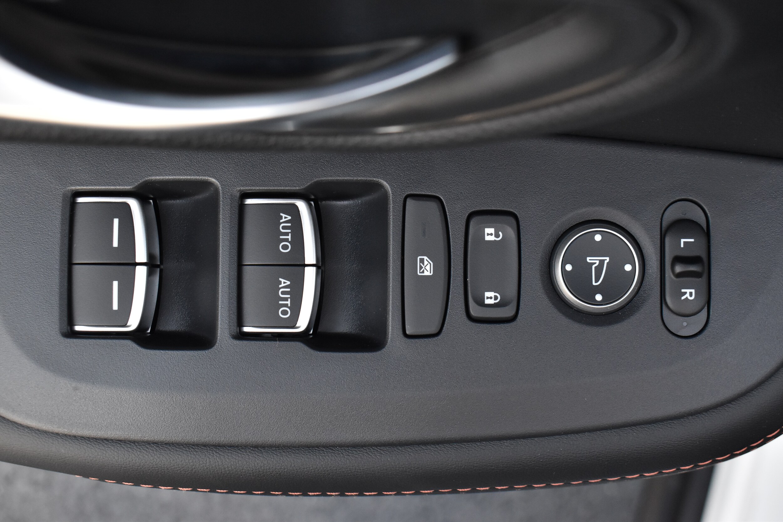 2026 Honda HR-V Sport - Photo 14