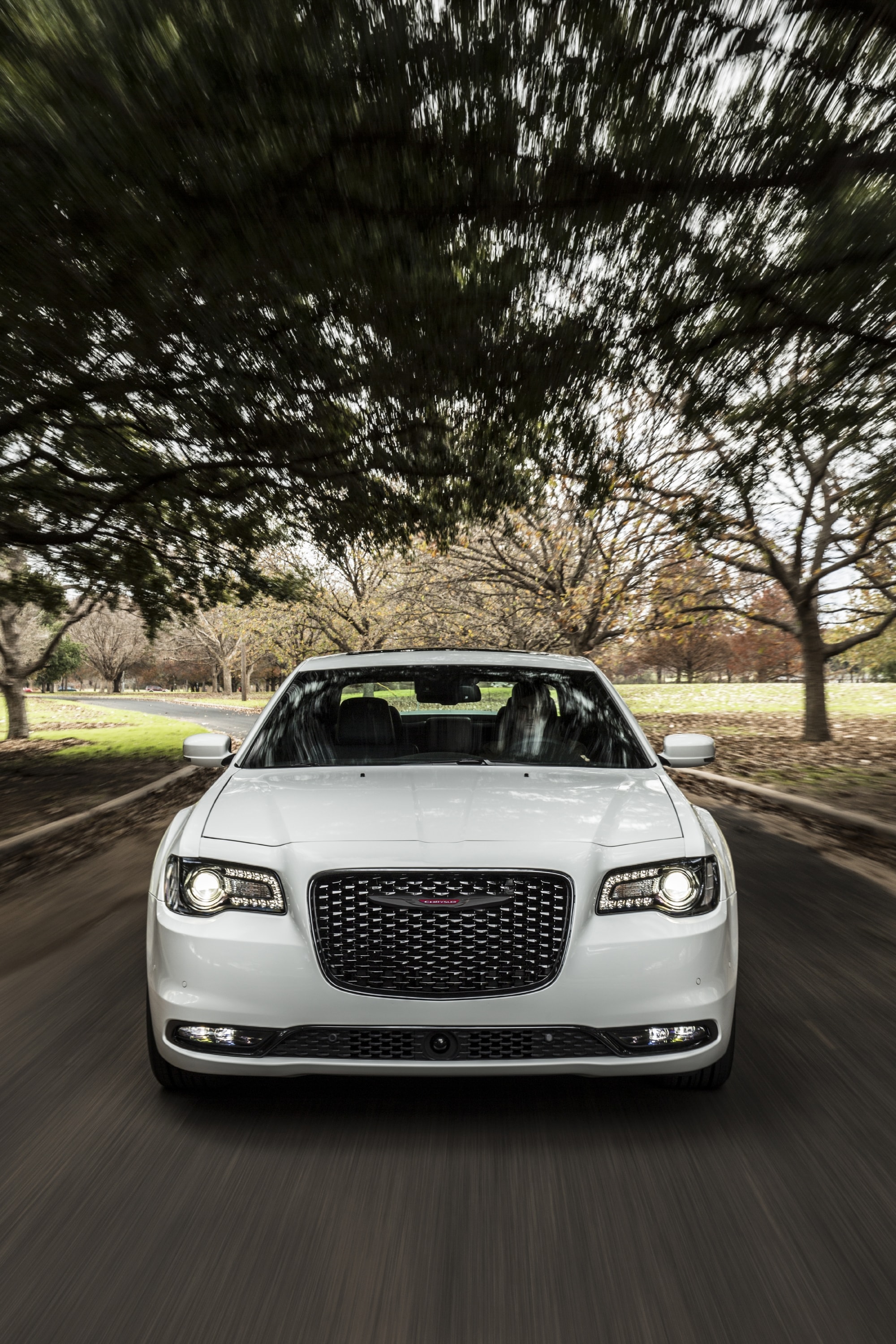 Front Grille View of Chrysler 300 in motion