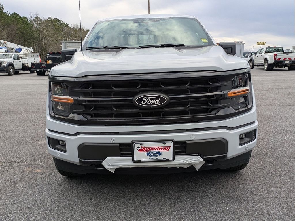 New 2025 Ford F-150 XLT Truck SuperCrew Cab