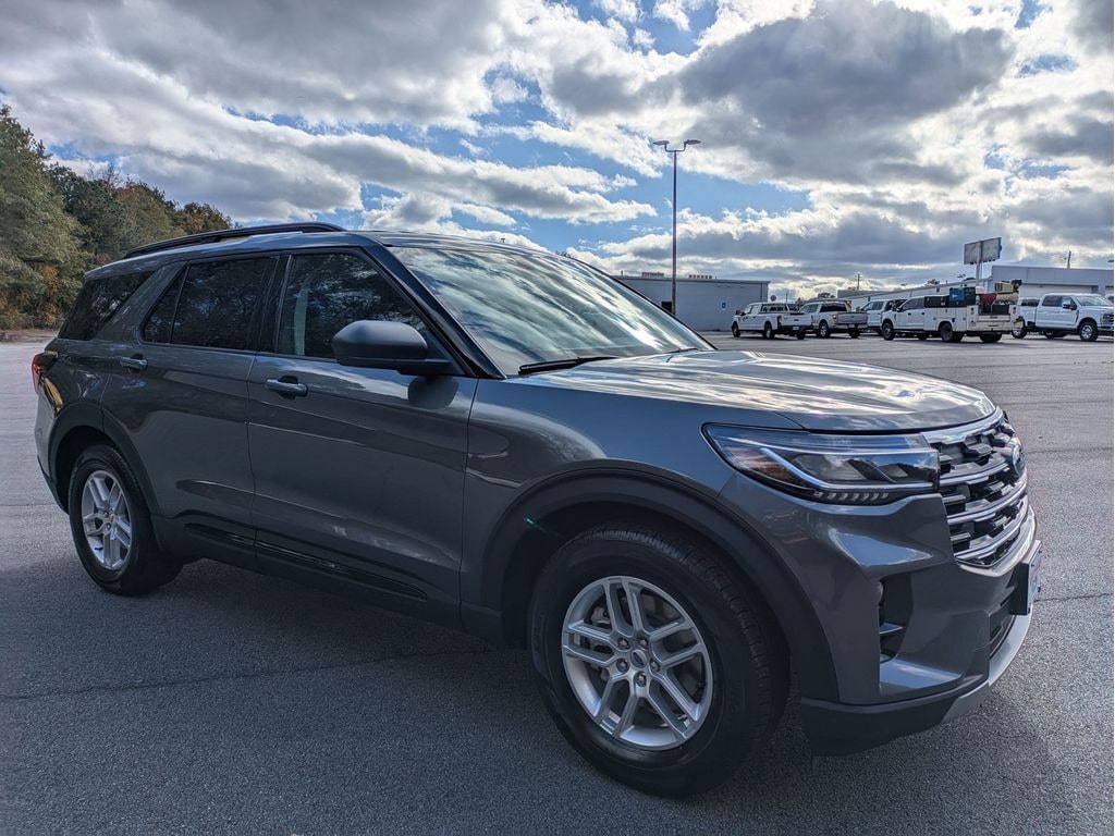 New 2026 Ford Explorer Active SUV