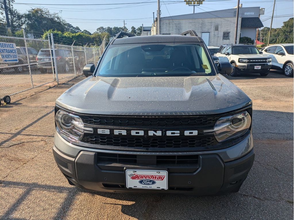2025 Ford Bronco Sport Outer Banks photo 3