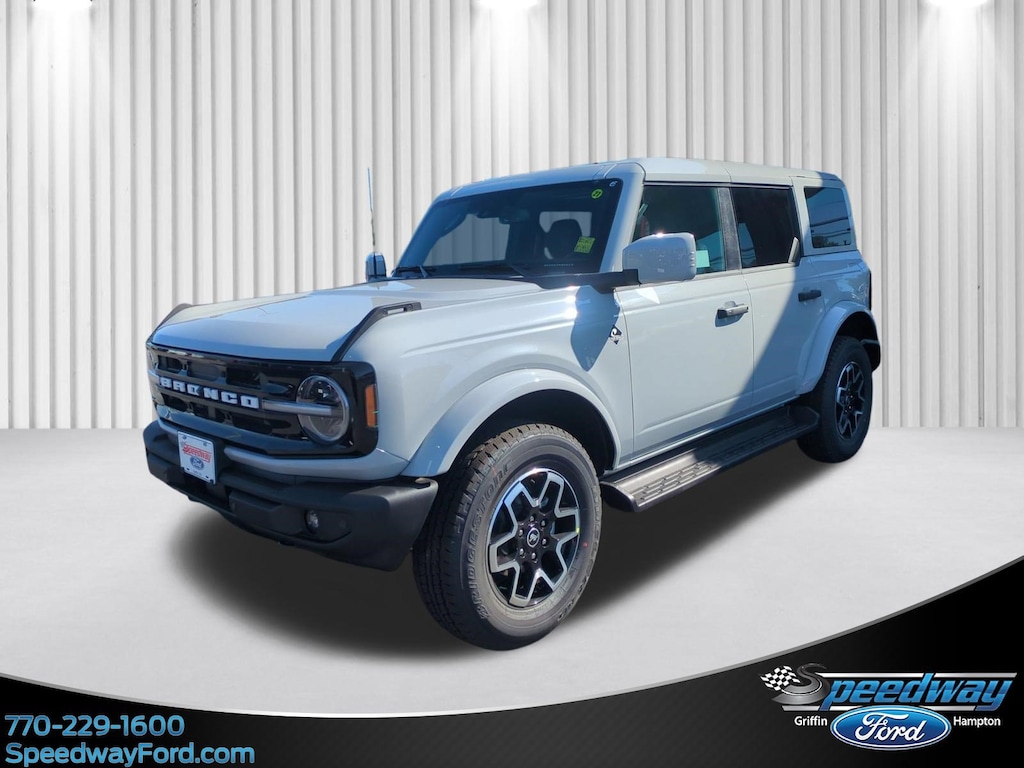 New 2026 Ford Bronco Outer Banks SUV