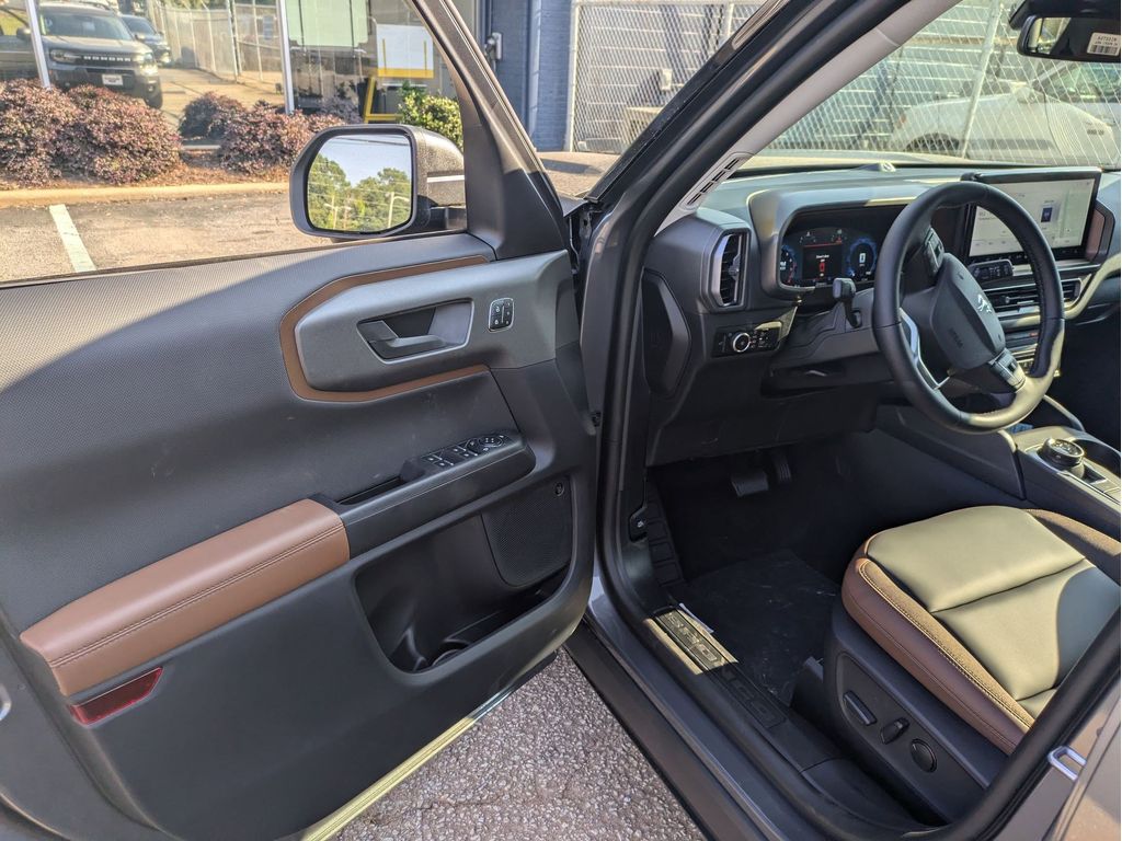 2025 Ford Bronco Sport Outer Banks - Photo 13