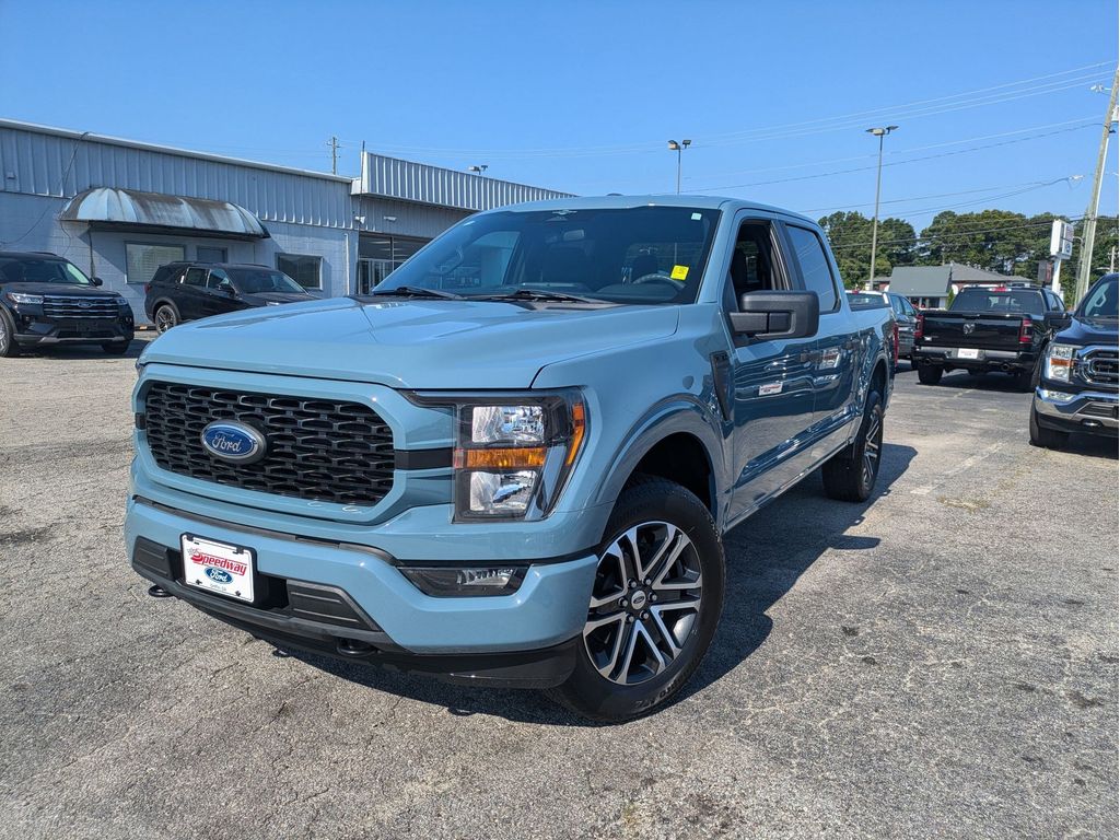 2023 Ford F-150 XL photo 2