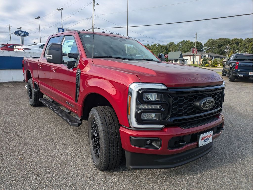 2026 Ford F-250 Lariat photo 4