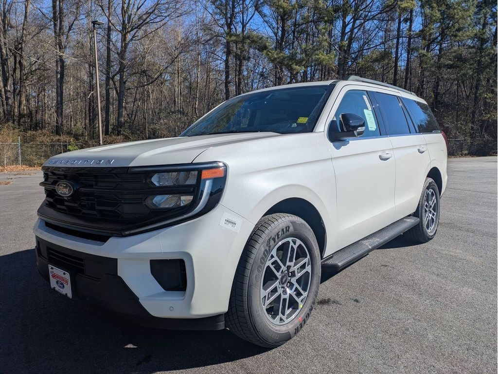 New 2026 Ford Expedition Active SUV