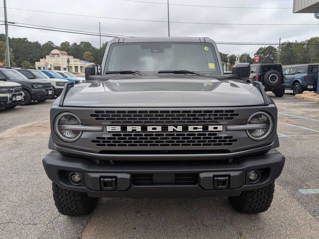 2025 Ford Bronco Badlands photo 3