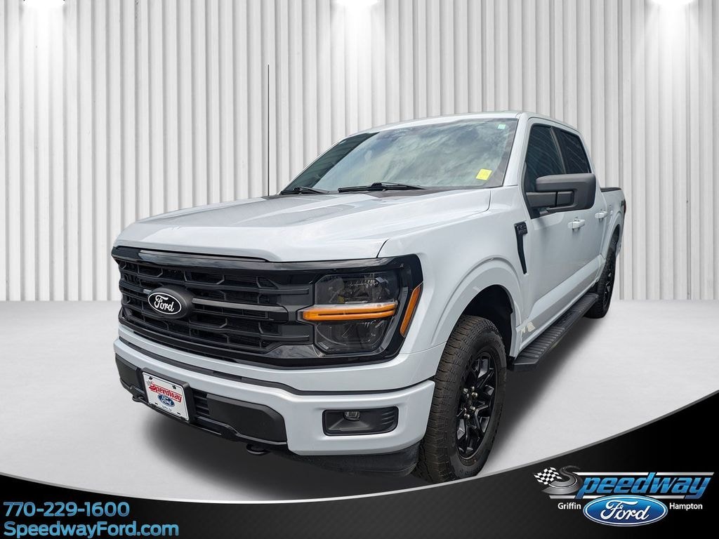 Used 2025 Ford F-150 XLT Truck SuperCrew Cab