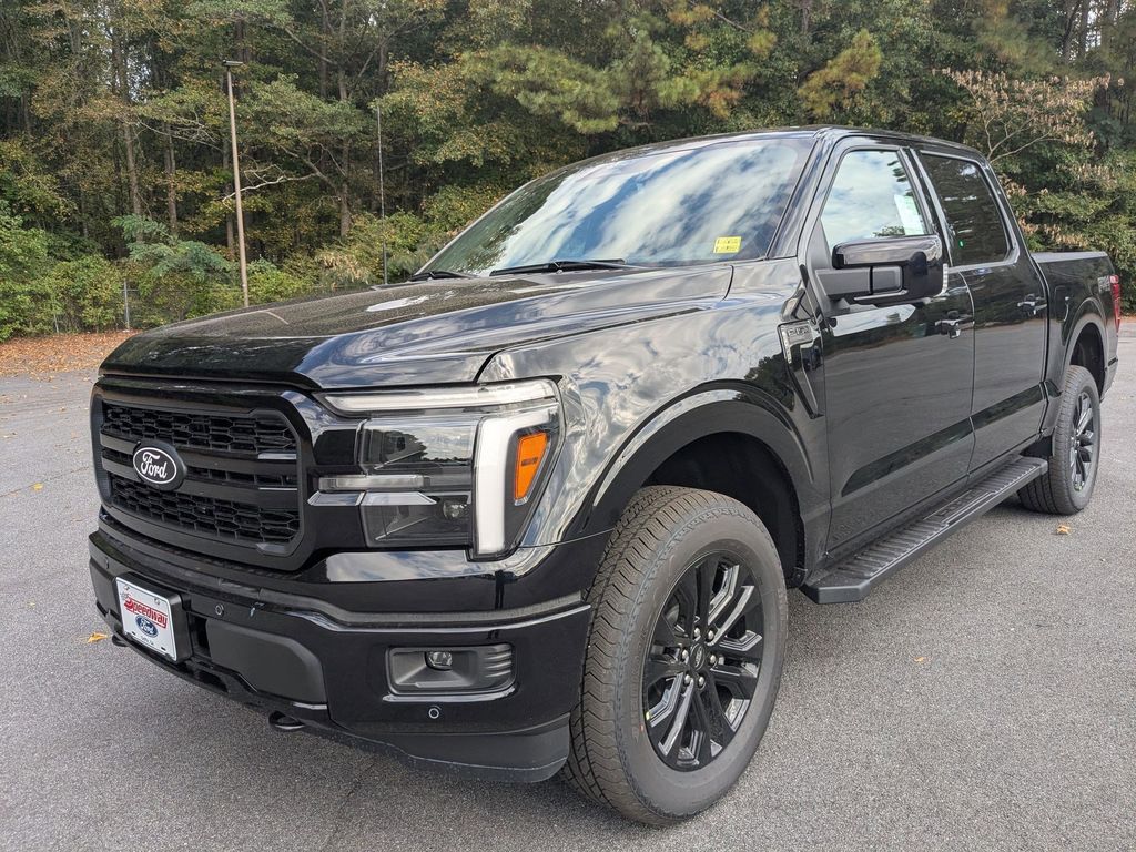2025 Ford F-150 Lariat photo 2