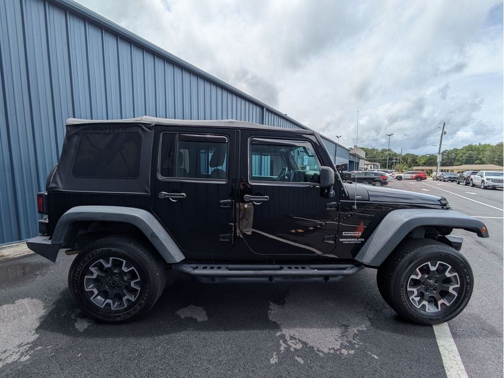 Used 2017 Jeep Wrangler JK Unlimited Sport 4x4 SUV