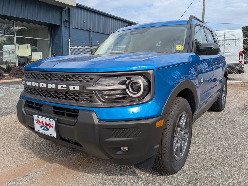 2025 Ford Bronco Sport Big Bend photo 2