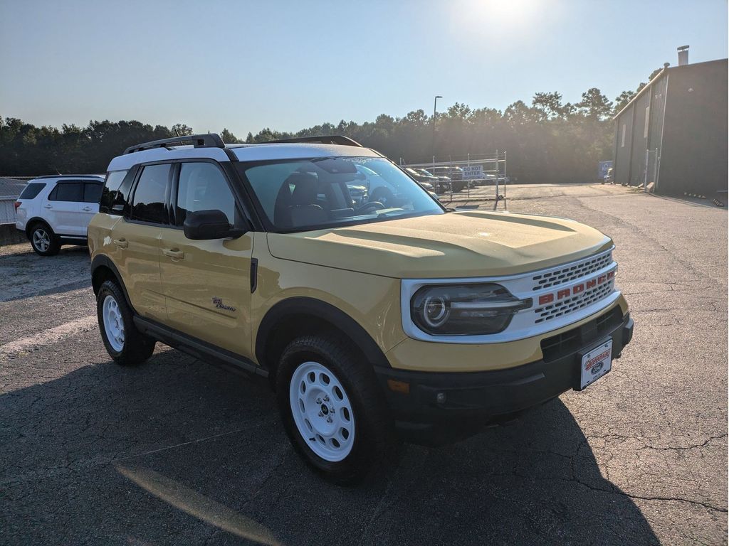 2023 Ford Bronco Sport Heritage photo 2
