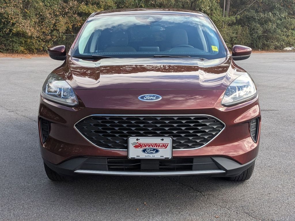 2021 Ford Escape SE photo 2