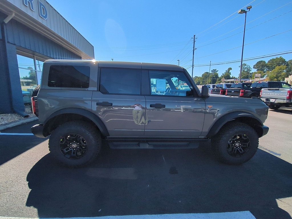 New 2026 Ford Bronco Badlands SUV