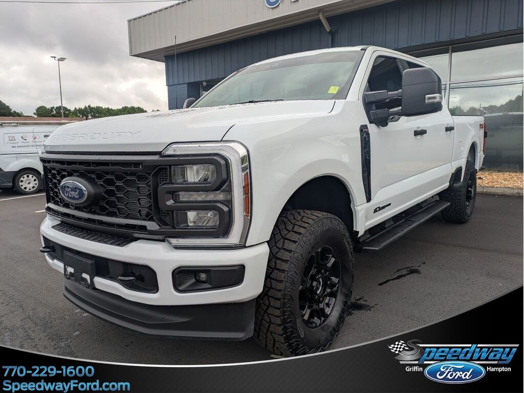Used 2025 Ford F-350 XL Truck Crew Cab
