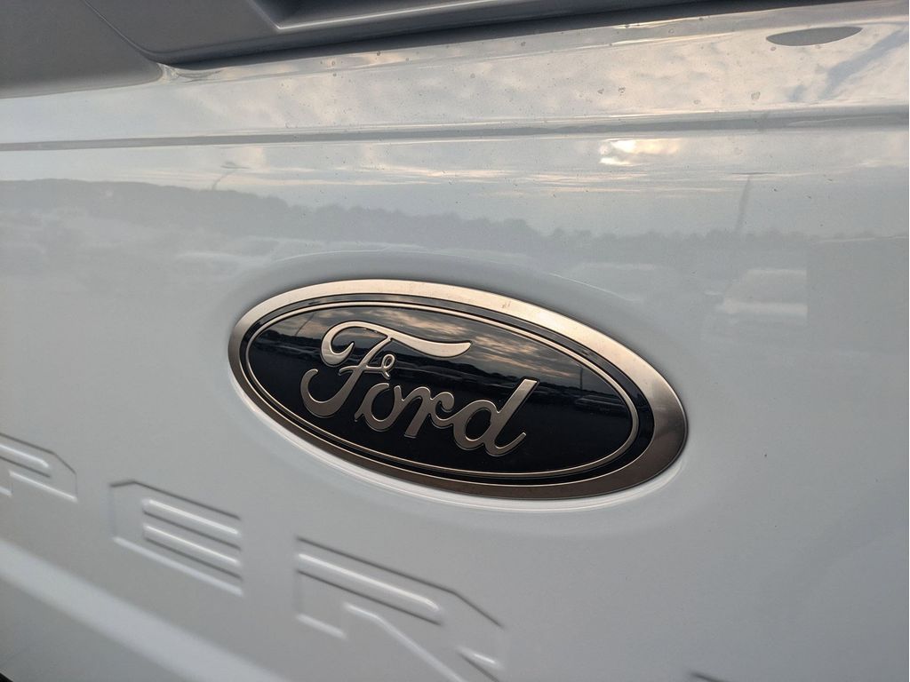 2026 Ford F-250 Super Duty Lariat - Photo 5