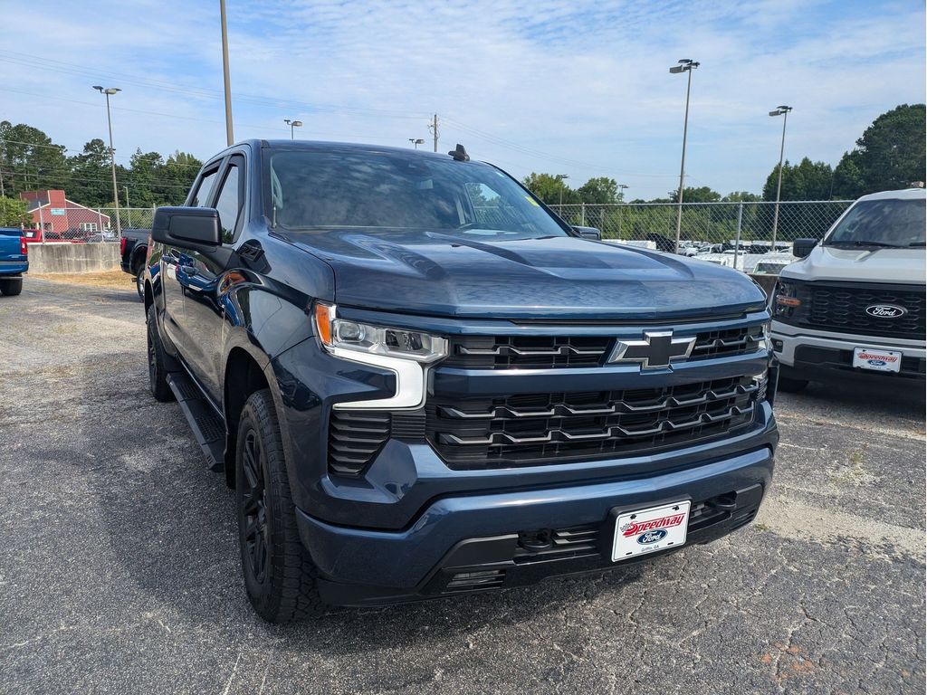 2022 Chevrolet Silverado 1500 RST photo 4