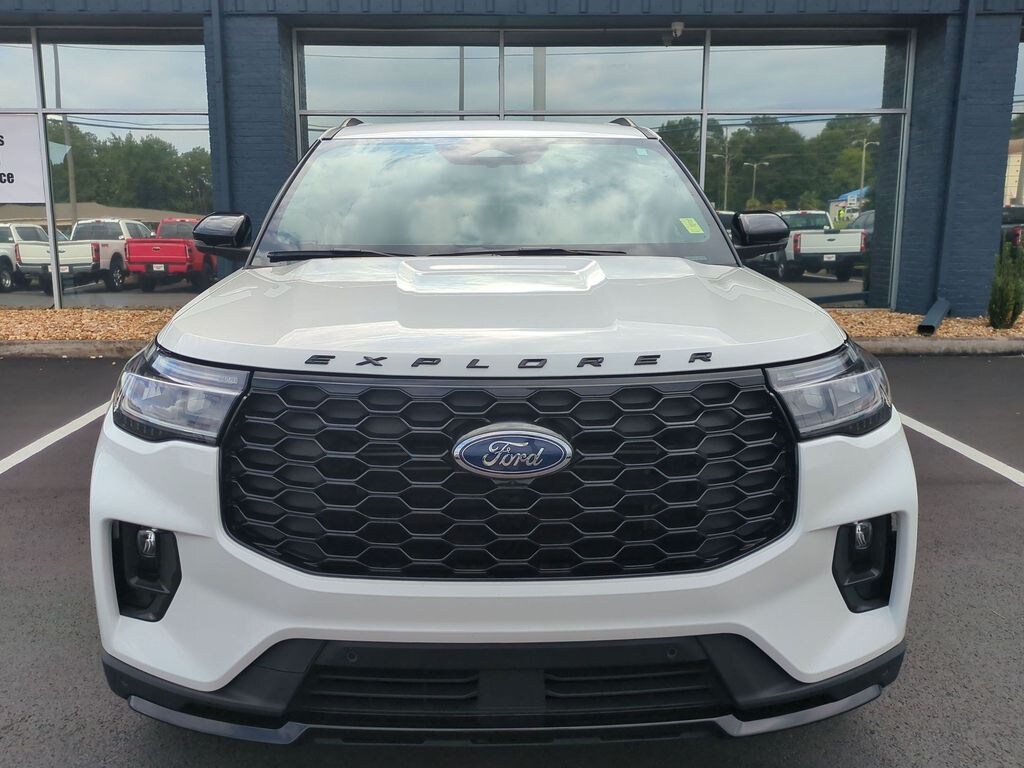 Certified 2025 Ford Explorer ST-Line SUV