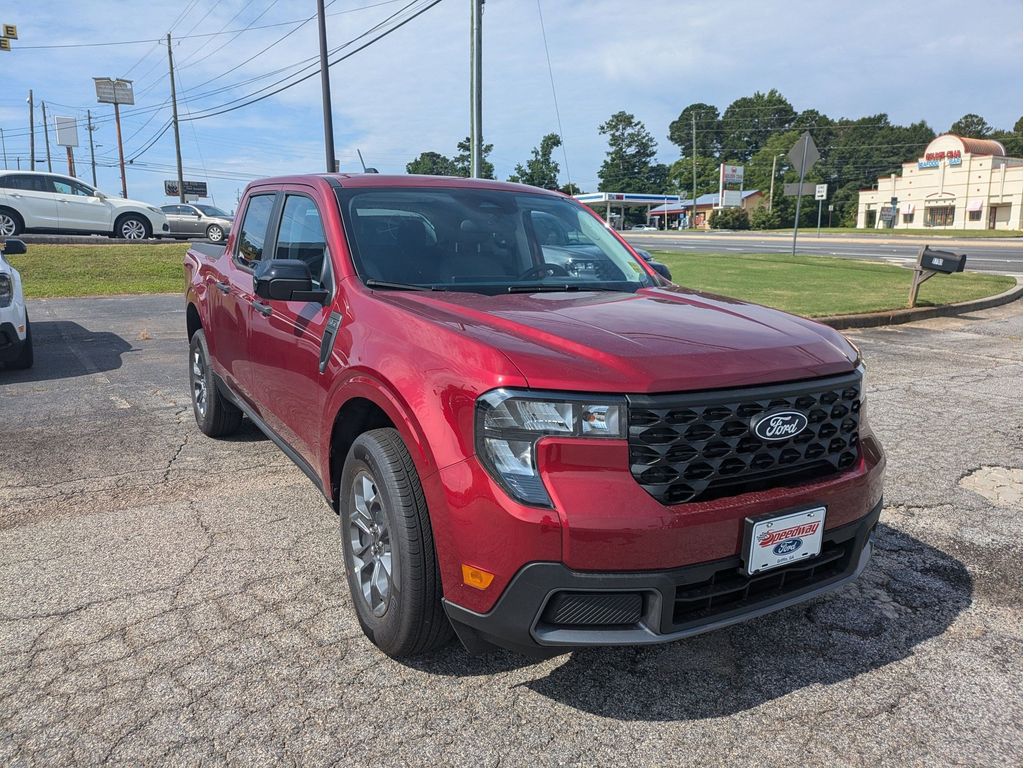 2025 Ford Maverick XLT photo 4