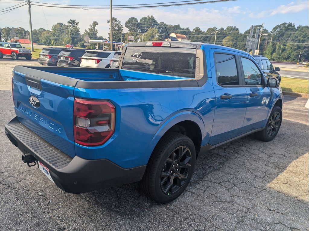 2025 Ford Maverick XLT - Photo 6