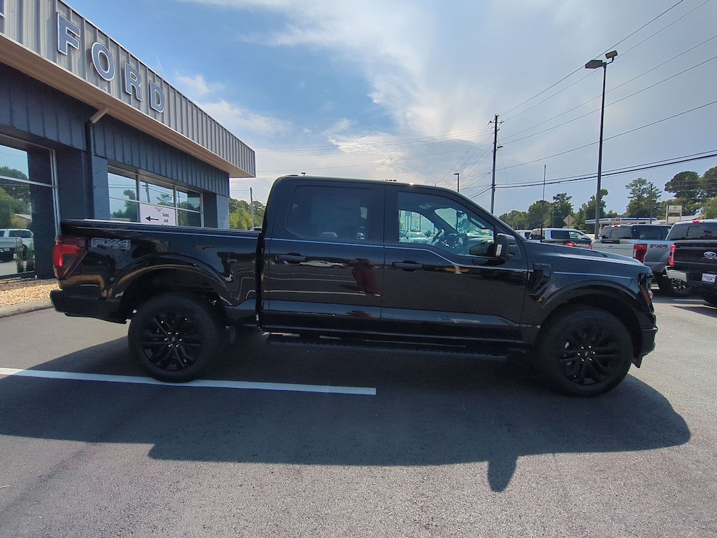 New 2026 Ford F-150 XLT Truck SuperCrew Cab