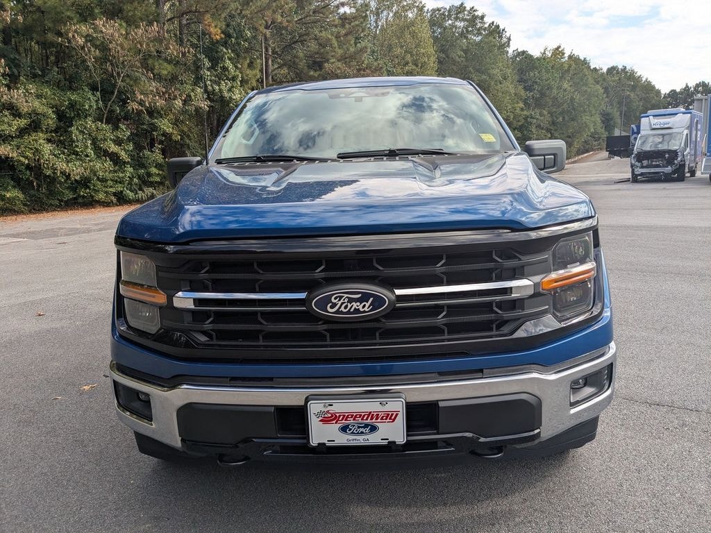 New 2025 Ford F-150 XLT Truck SuperCrew Cab