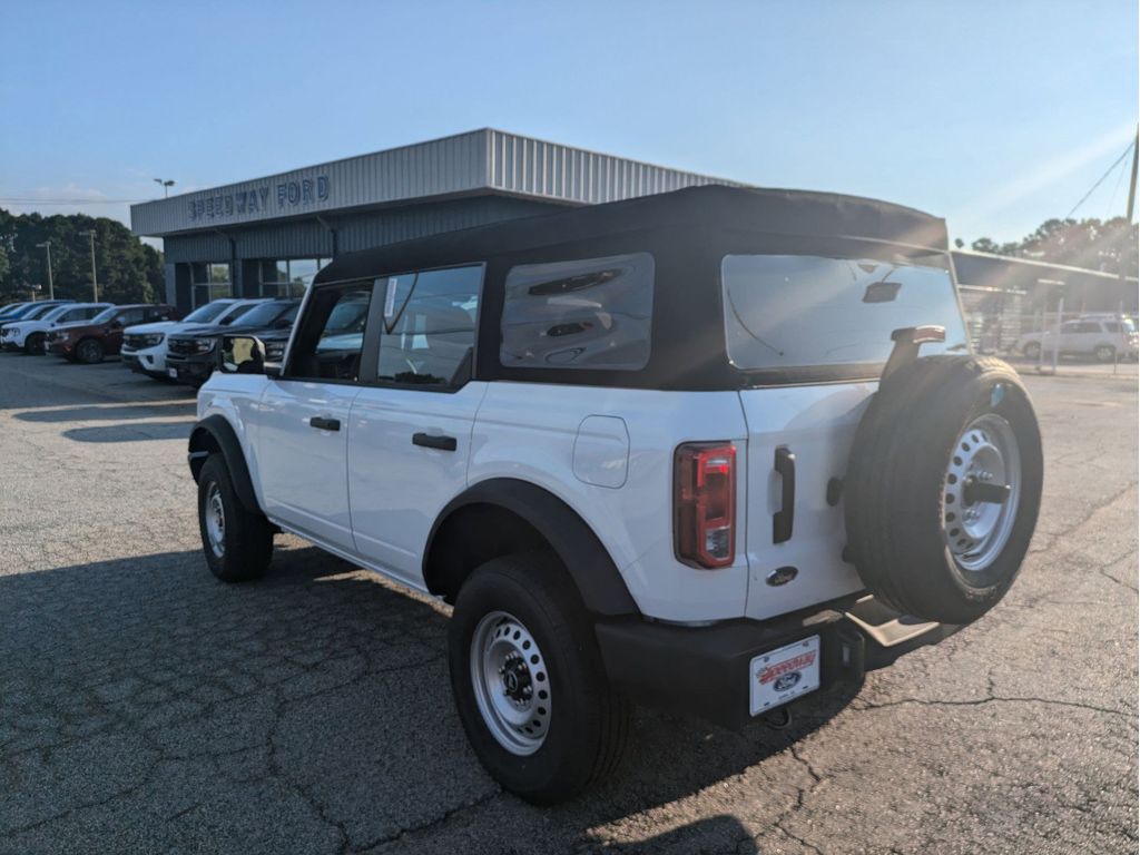 2025 Ford Bronco 4-Door Base - Photo 11