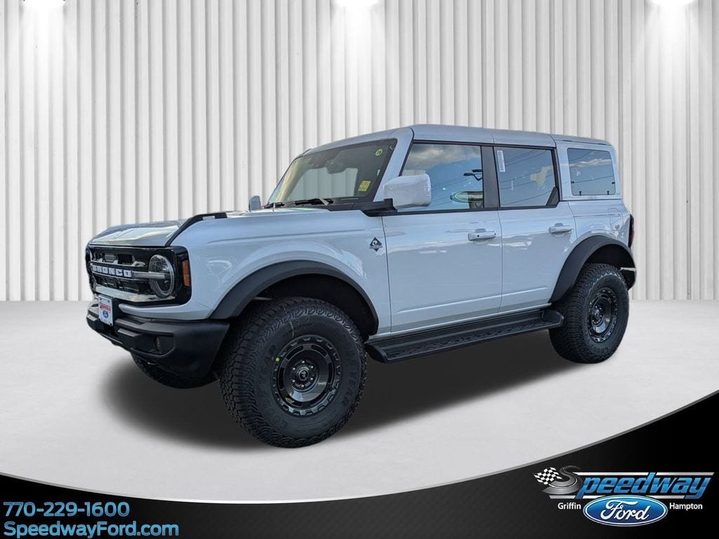 2025 Ford Bronco 4-Door Outer Banks's photo