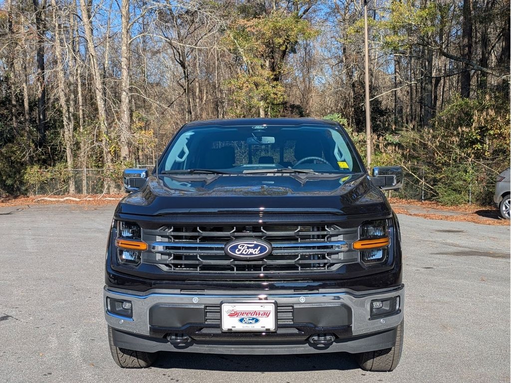 New 2025 Ford F-150 XLT Truck SuperCrew Cab