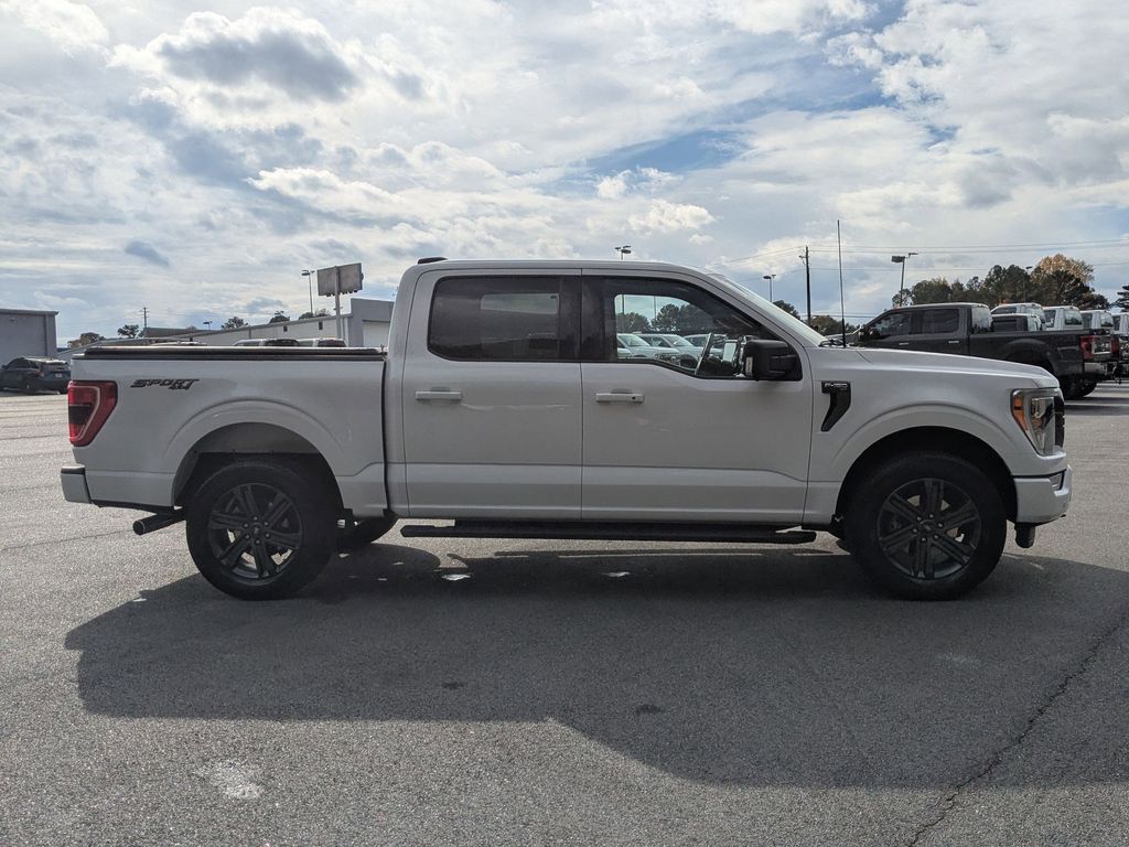 2023 Ford F-150 XLT photo 4