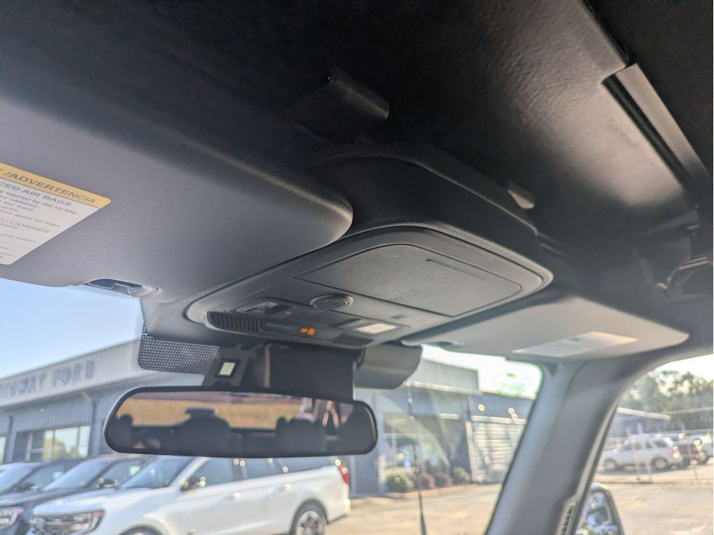 2025 Ford Bronco 4-Door Base - Photo 27