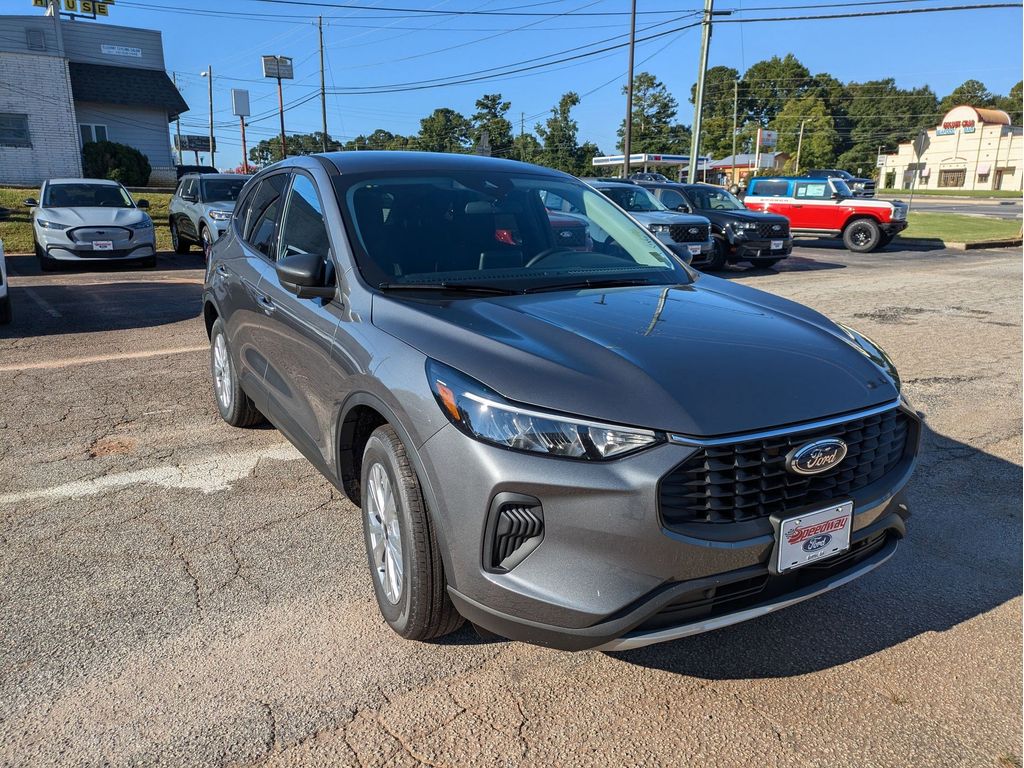 2025 Ford Escape Active photo 4