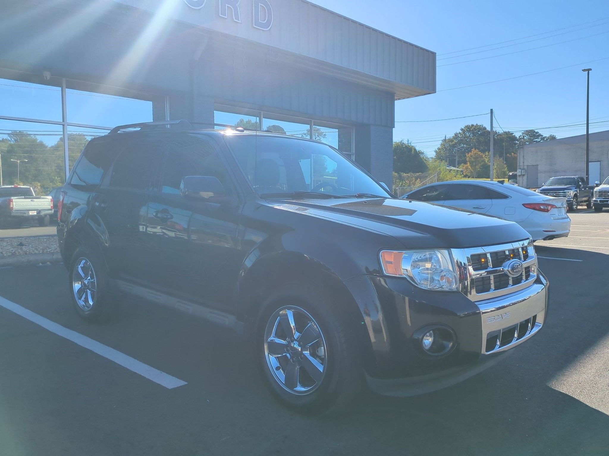 Used 2011 Ford Escape Limited SUV