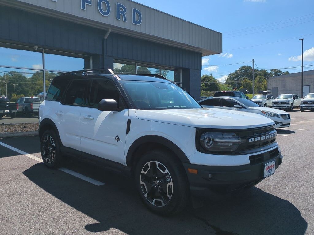 Used 2023 Ford Bronco Sport Outer Banks SUV