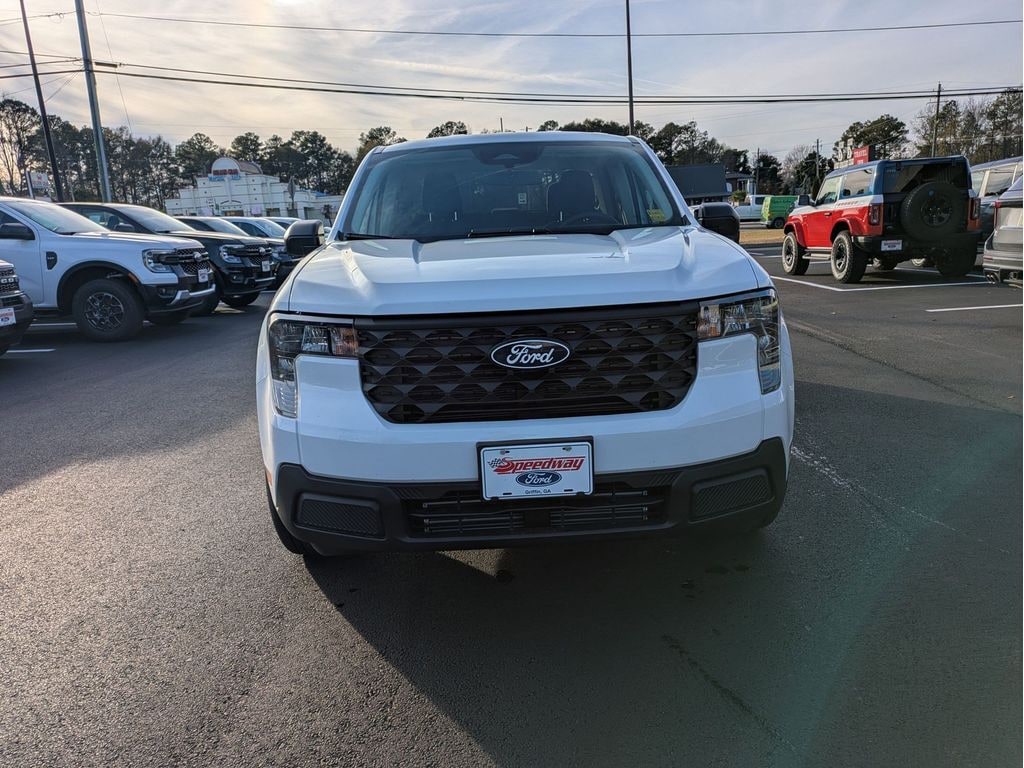 New 2025 Ford Maverick XL Truck SuperCrew