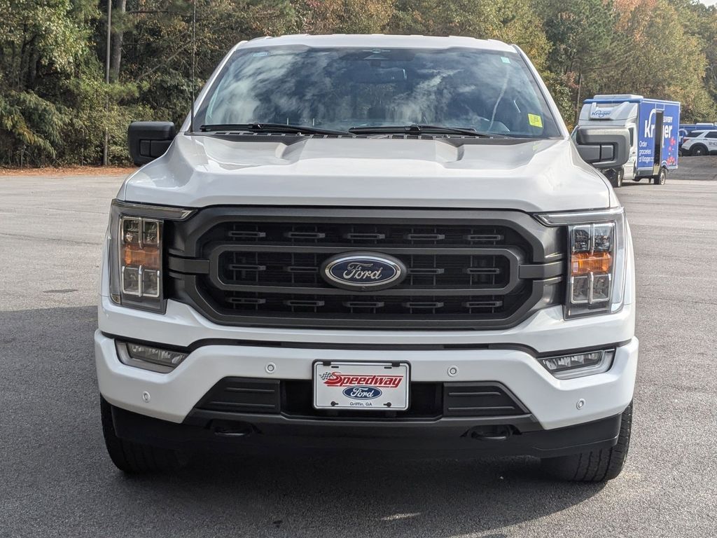 2023 Ford F-150 XLT photo 2