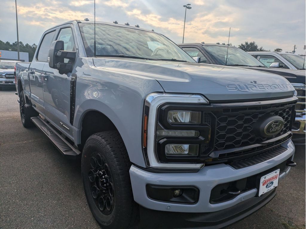 2026 Ford F-250 Super Duty Lariat - Photo 4