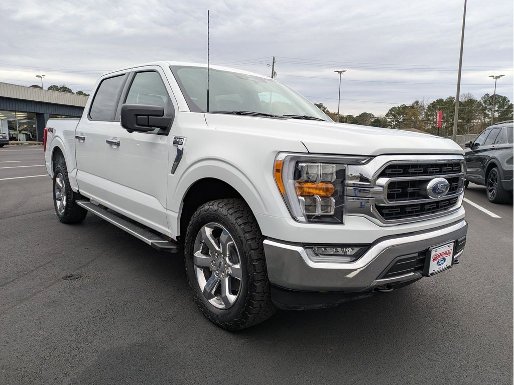 2022 Ford F-150 XLT photo 3