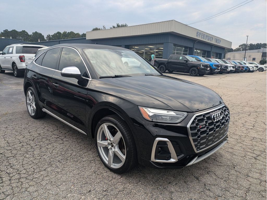 2022 Audi SQ5 Premium photo 3