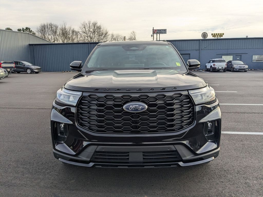 Certified 2025 Ford Explorer ST-Line SUV