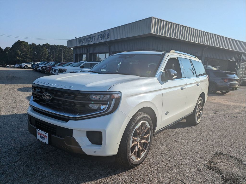 2025 Ford Expedition King Ranch photo 2