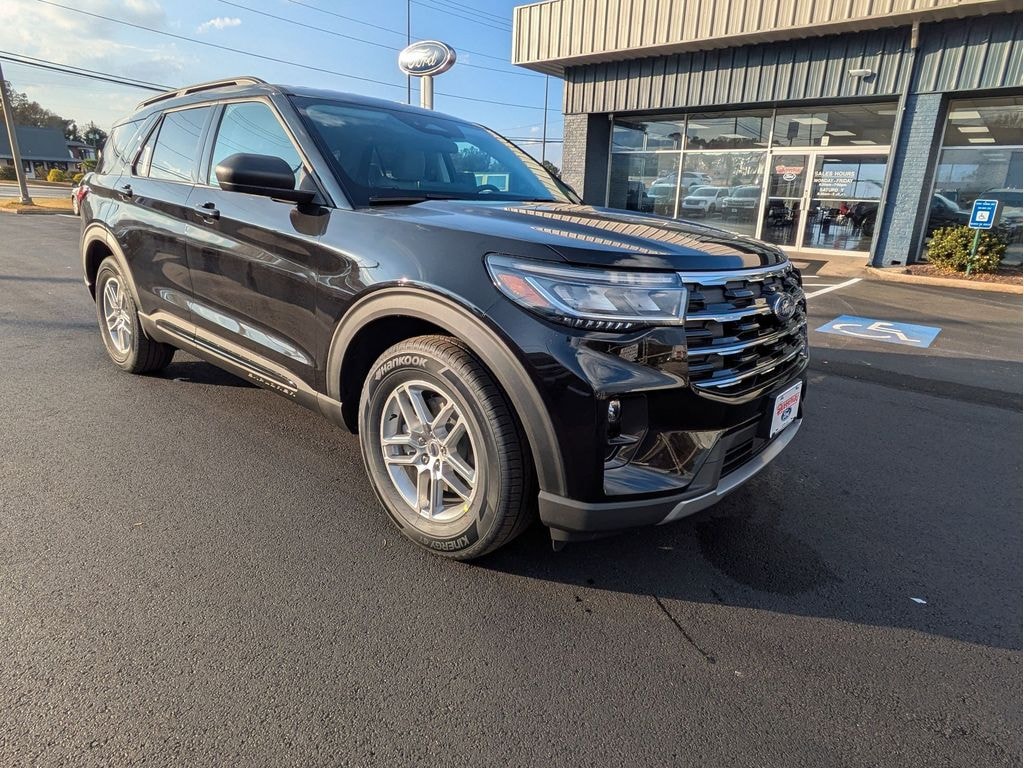 New 2026 Ford Explorer Active SUV