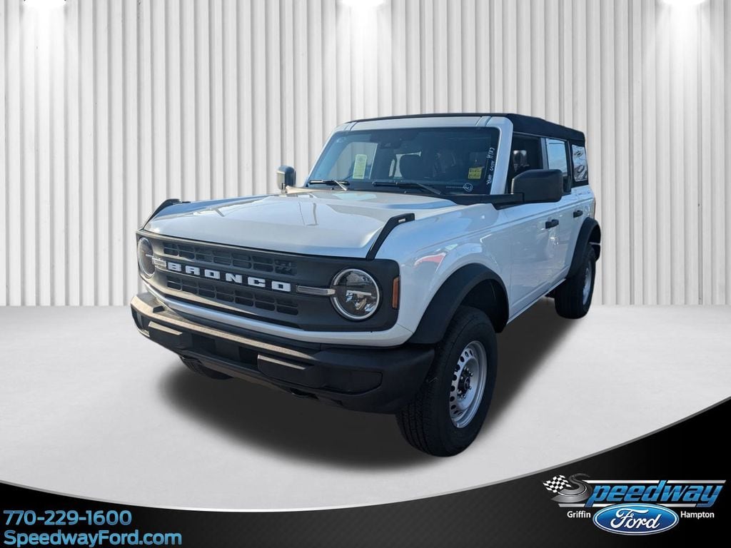 2025 Ford Bronco 4-Door Base's photo