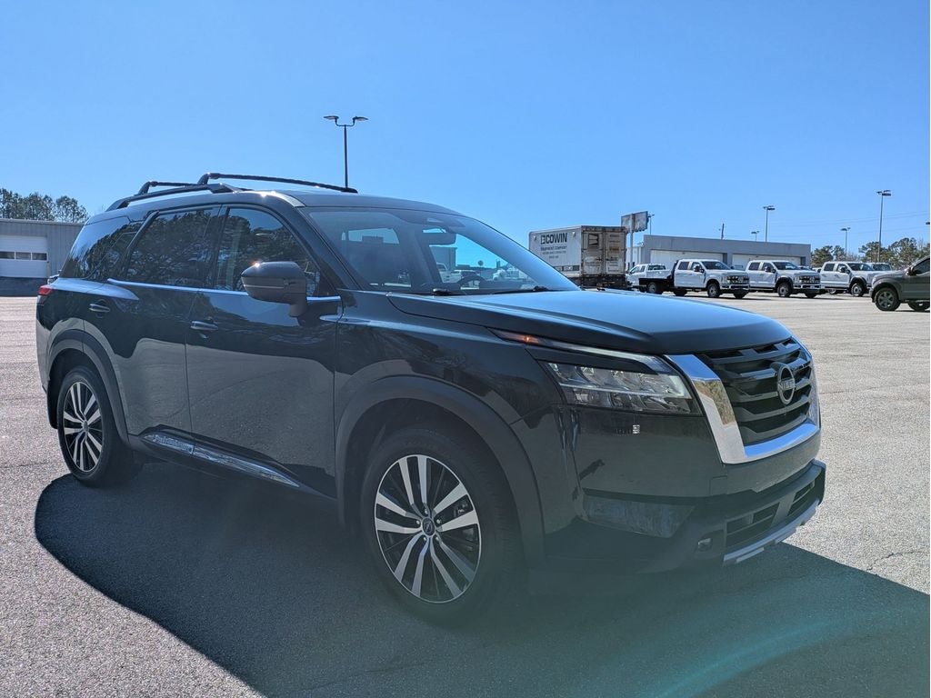 Certified 2023 Nissan Pathfinder Platinum SUV