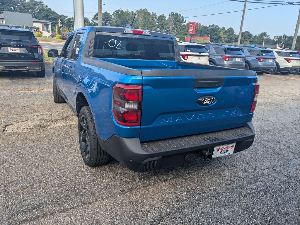 2025 Ford Maverick XLT - Photo 11