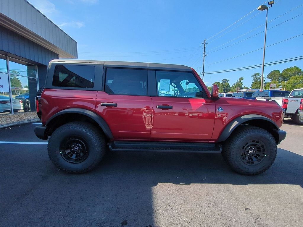 New 2026 Ford Bronco Outer Banks SUV