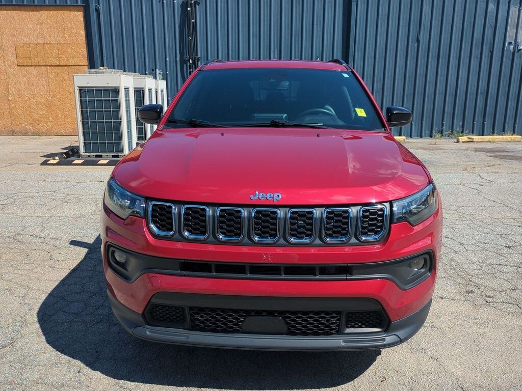 Certified 2025 Jeep Compass Latitude SUV