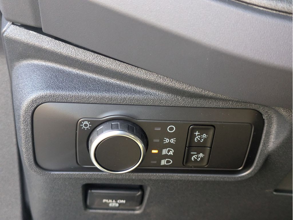 2025 Ford Bronco 4-Door Base - Photo 17